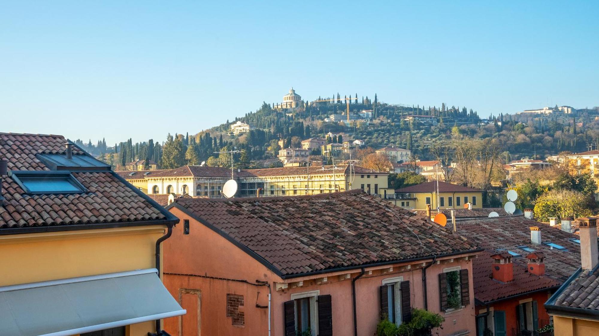 Fontanelle Apartment With View Verona Eksteriør billede