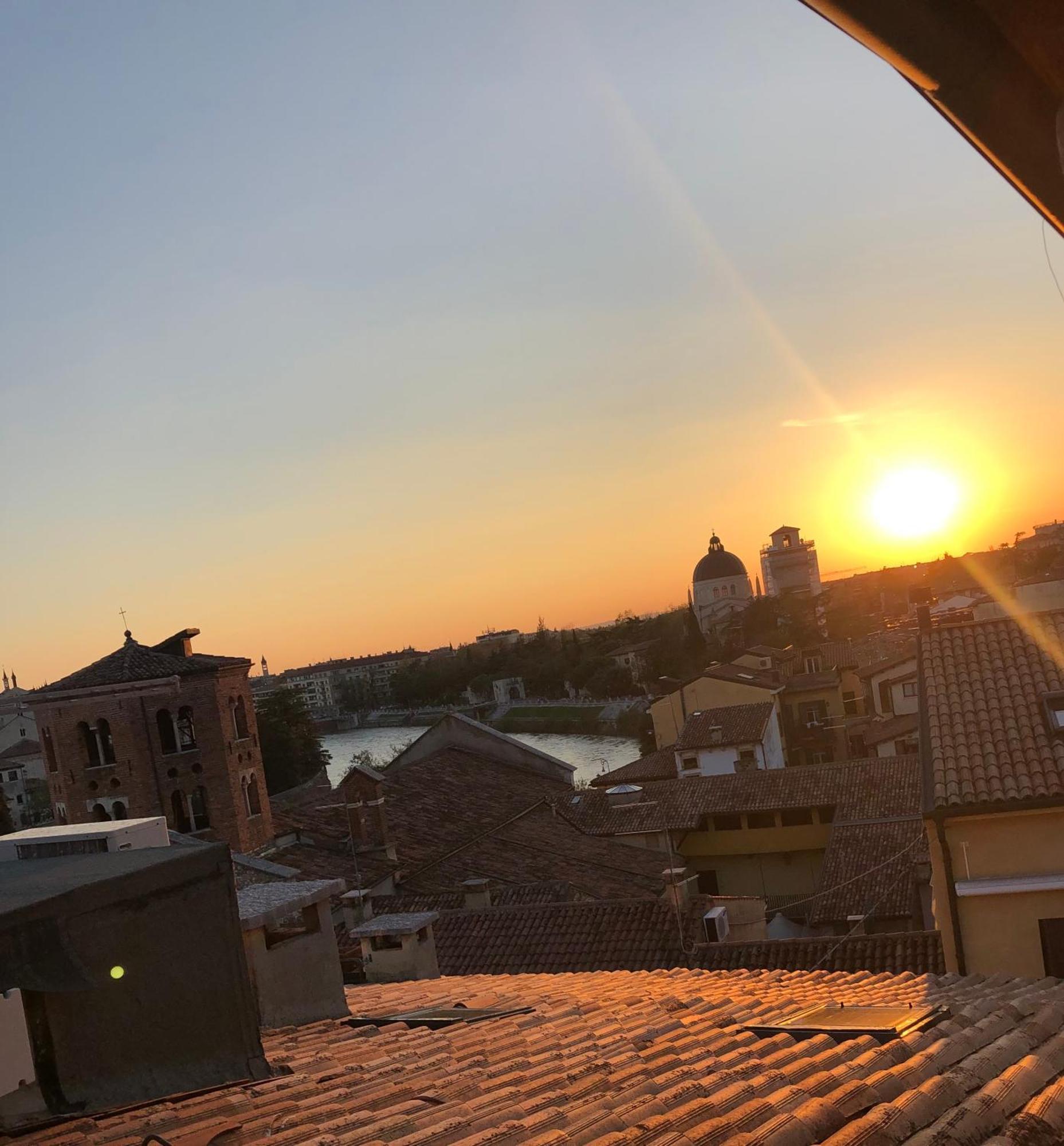 Fontanelle Apartment With View Verona Eksteriør billede